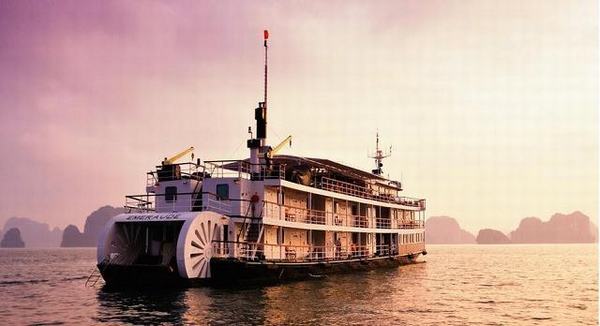 Du thuyền Emeraude 37 cabin